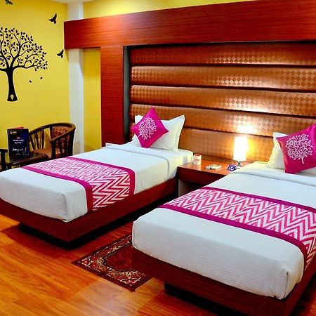 Geetika Galaxy Hotel Κανπούρ Εξωτερικό φωτογραφία