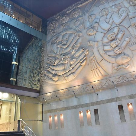 Geetika Galaxy Hotel Κανπούρ Εξωτερικό φωτογραφία